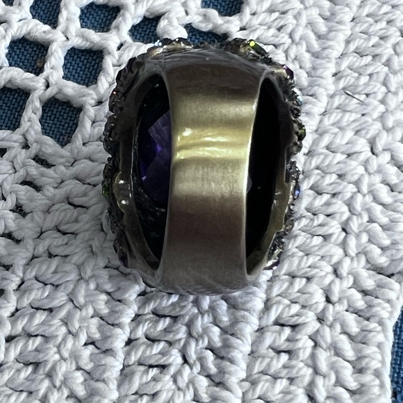 Heidi Daus Vintage Excellent Condition Swarovski Crystals size 9 ring - Picture 10 of 15